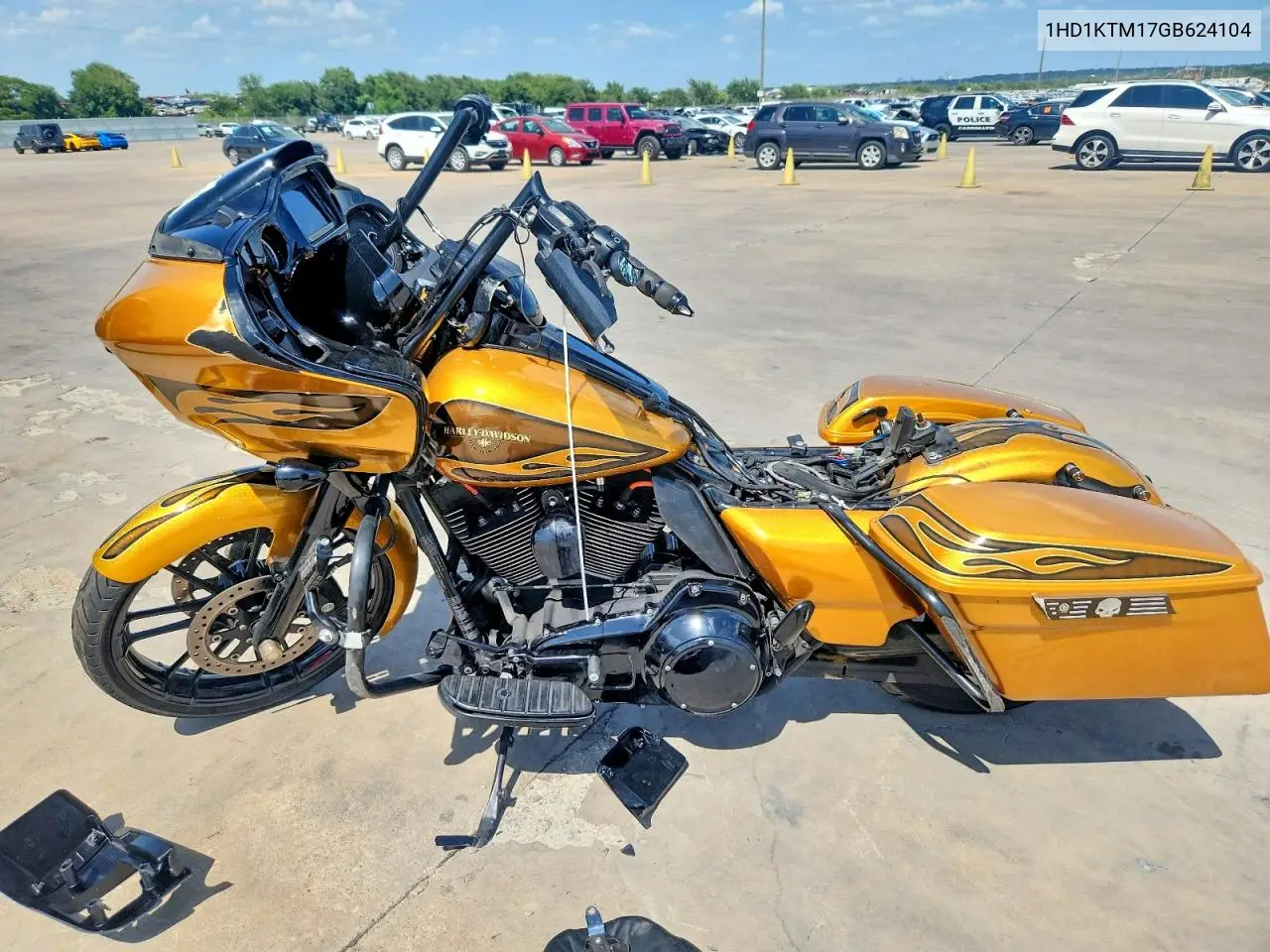 2016 Harley-Davidson Fltrxs Road Glide Special VIN: 1HD1KTM17GB624104 Lot: 60080486