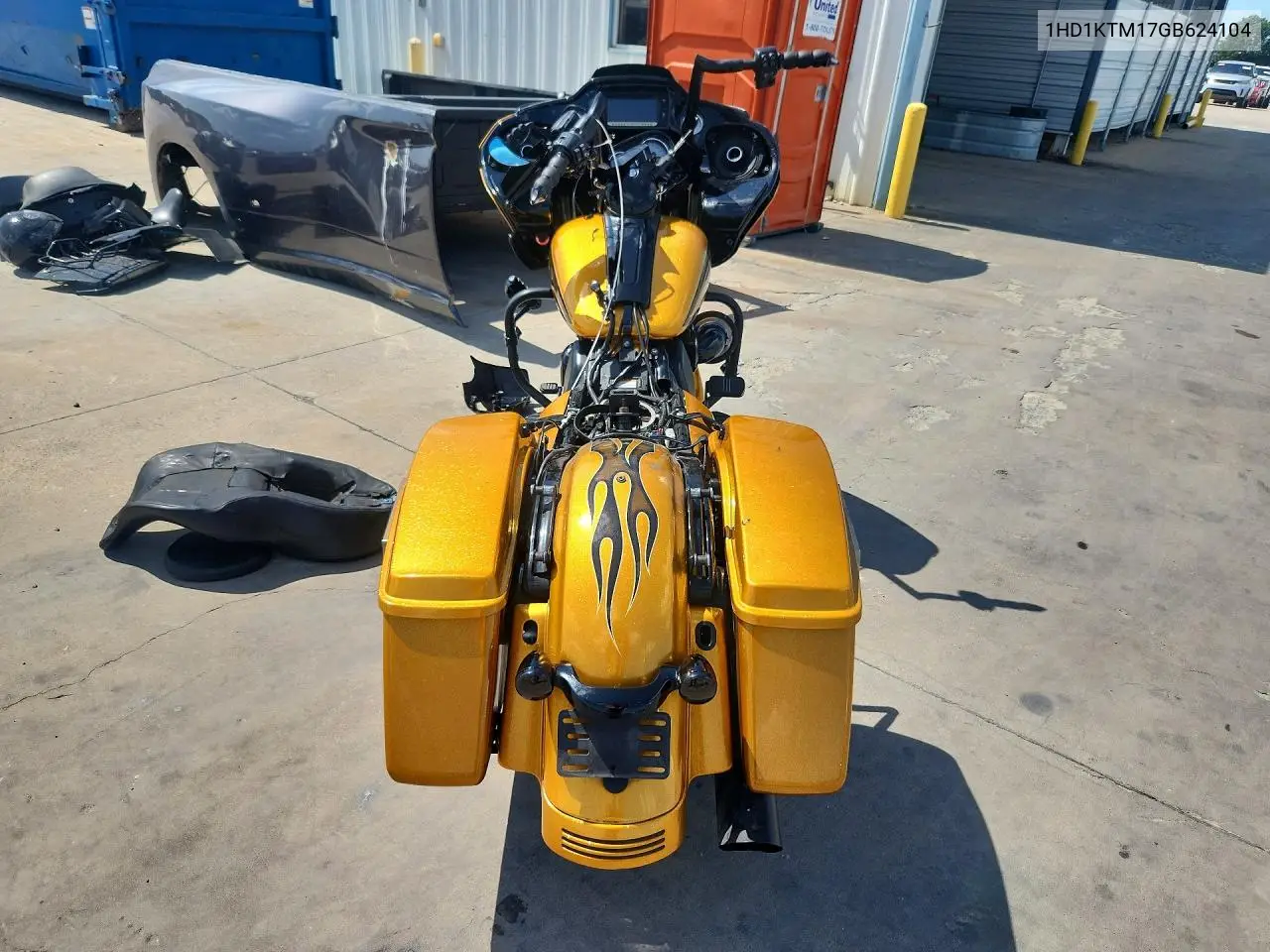 2016 Harley-Davidson Fltrxs Road Glide Special VIN: 1HD1KTM17GB624104 Lot: 60080486