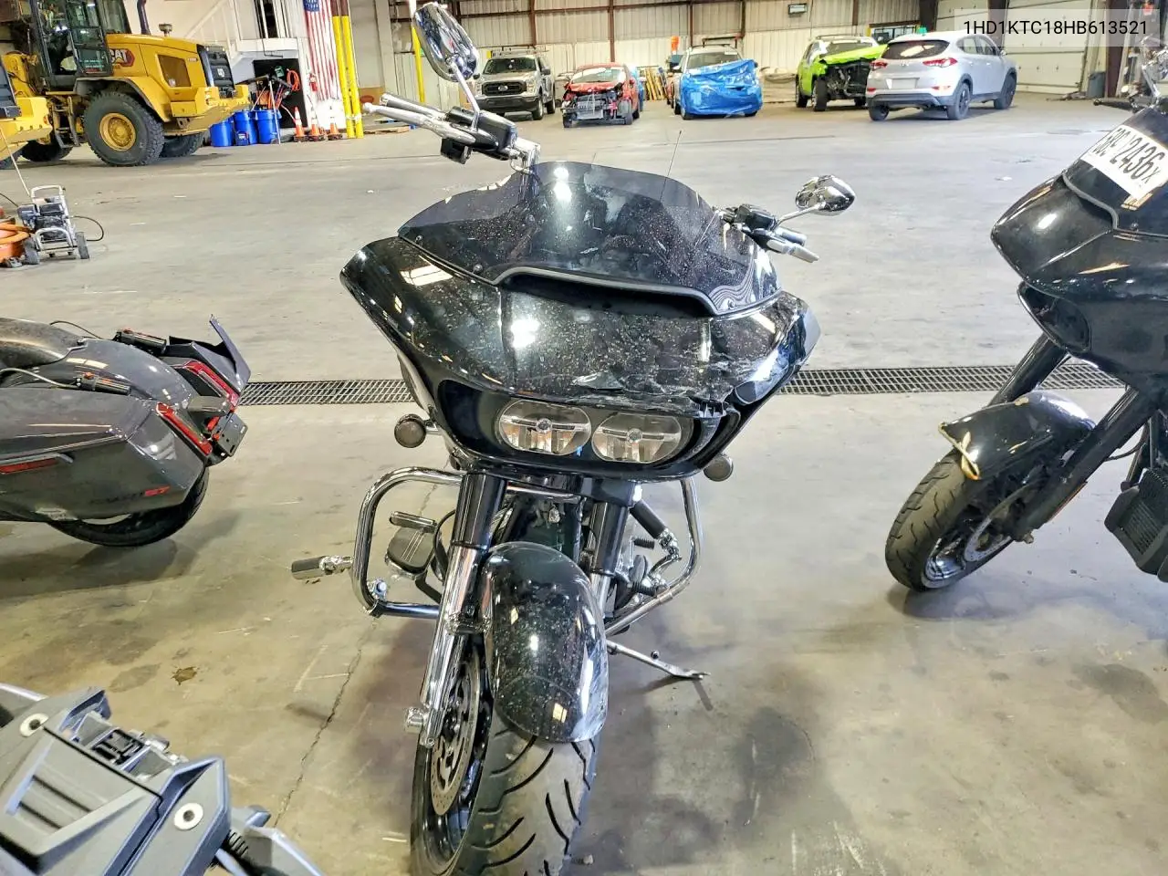 2017 Harley-Davidson Fltrxs Road Glide Special VIN: 1HD1KTC18HB613521 Lot: 59674306