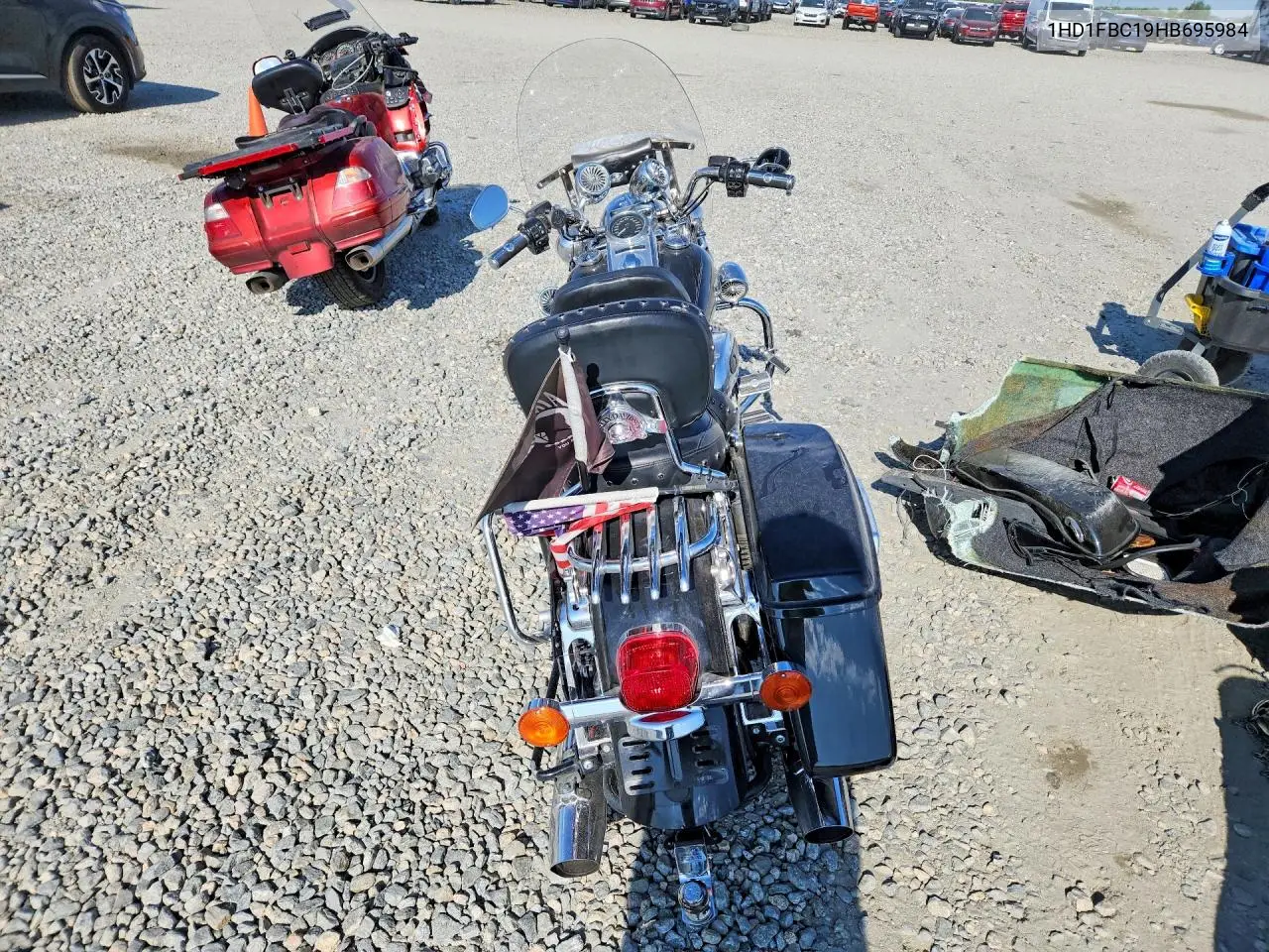 2017 Harley-Davidson Flhr Road King VIN: 1HD1FBC19HB695984 Lot: 60080276