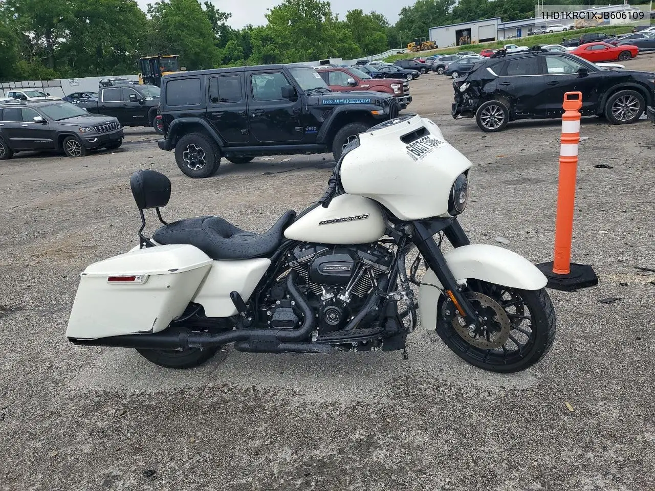 2018 Harley-Davidson Flhxs Street Glide Special VIN: 1HD1KRC1XJB606109 Lot: 60371566