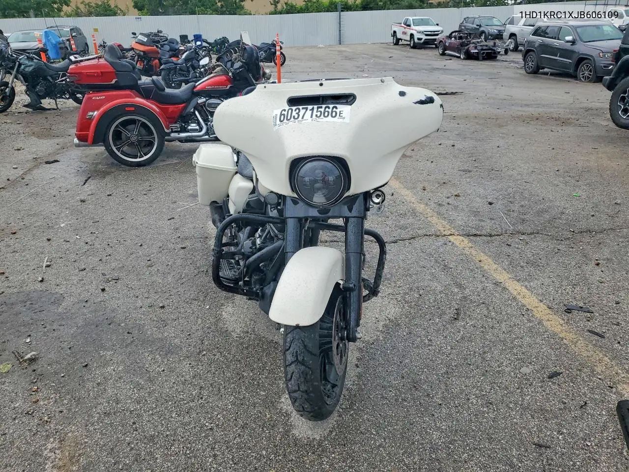2018 Harley-Davidson Flhxs Street Glide Special VIN: 1HD1KRC1XJB606109 Lot: 60371566