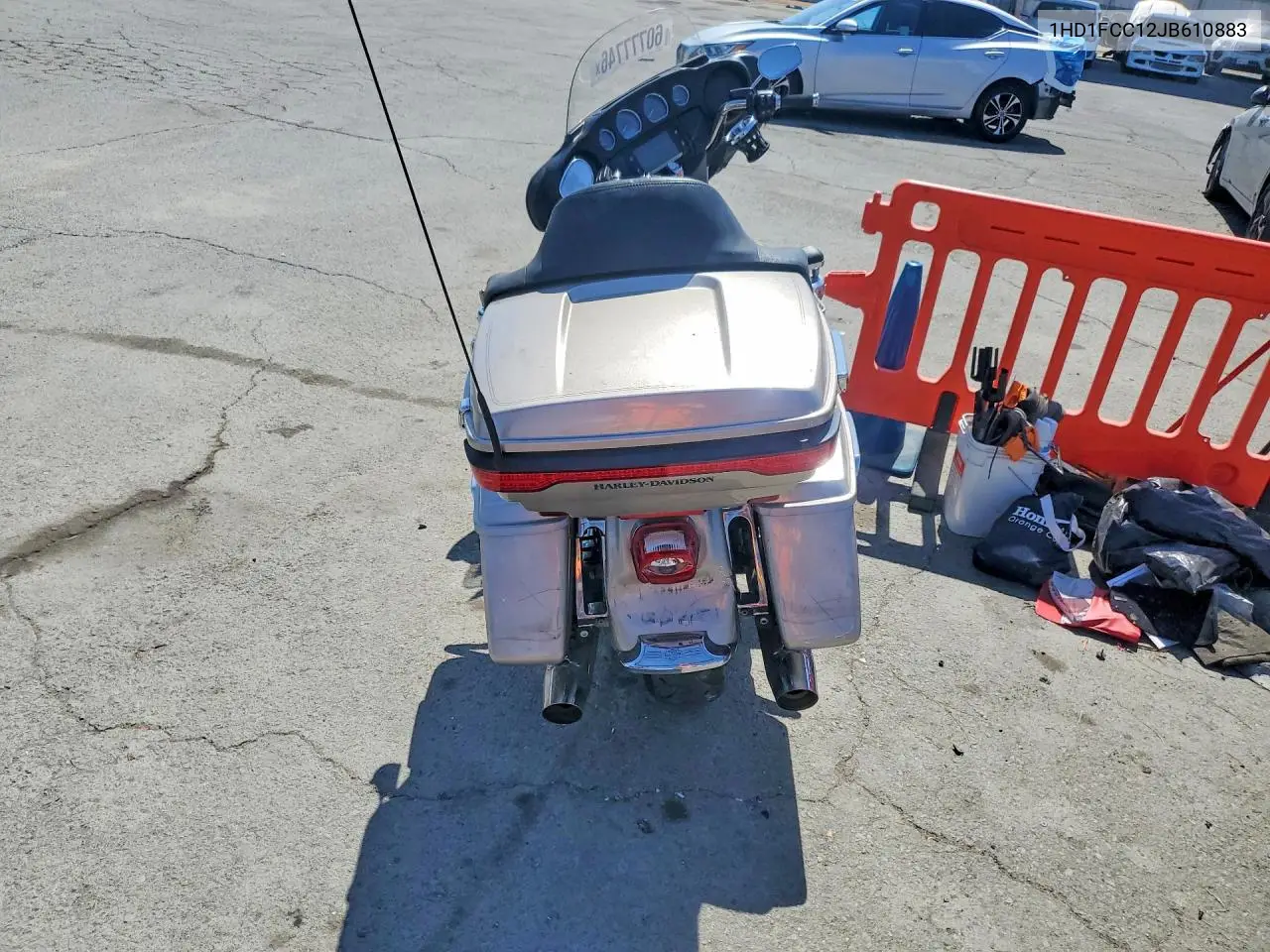 2018 Harley-Davidson Flhtcu Ultra Classic Electra Glide VIN: 1HD1FCC12JB610883 Lot: 60777746