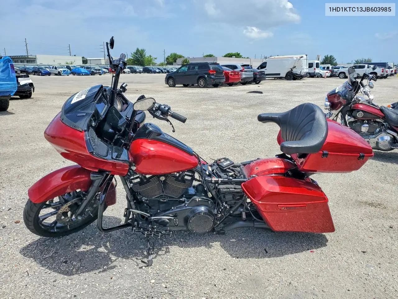 2018 Harley-Davidson Fltrxs Road Glide Special VIN: 1HD1KTC13JB603985 Lot: 61136096