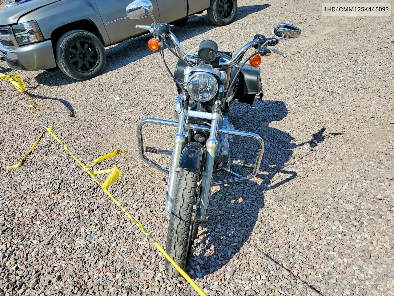 2005 Harley-Davidson Xl883 L VIN: 1HD4CMM125K445093 Lot: 61431106