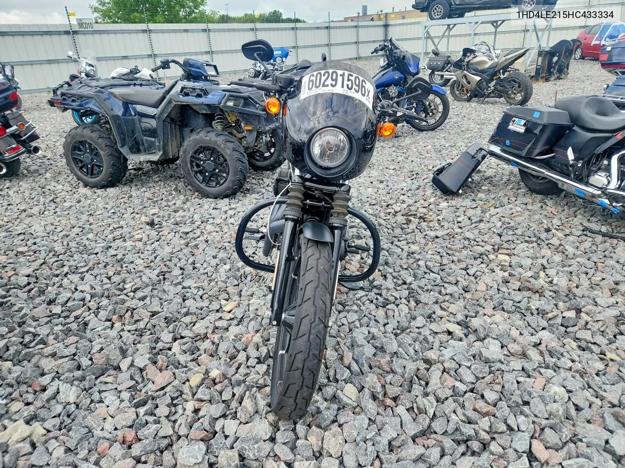 2017 Harley-Davidson Xl883 Iron 883 VIN: 1HD4LE215HC433334 Lot: 60291596