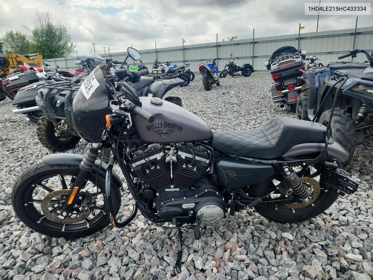 2017 Harley-Davidson Xl883 Iron 883 VIN: 1HD4LE215HC433334 Lot: 60291596