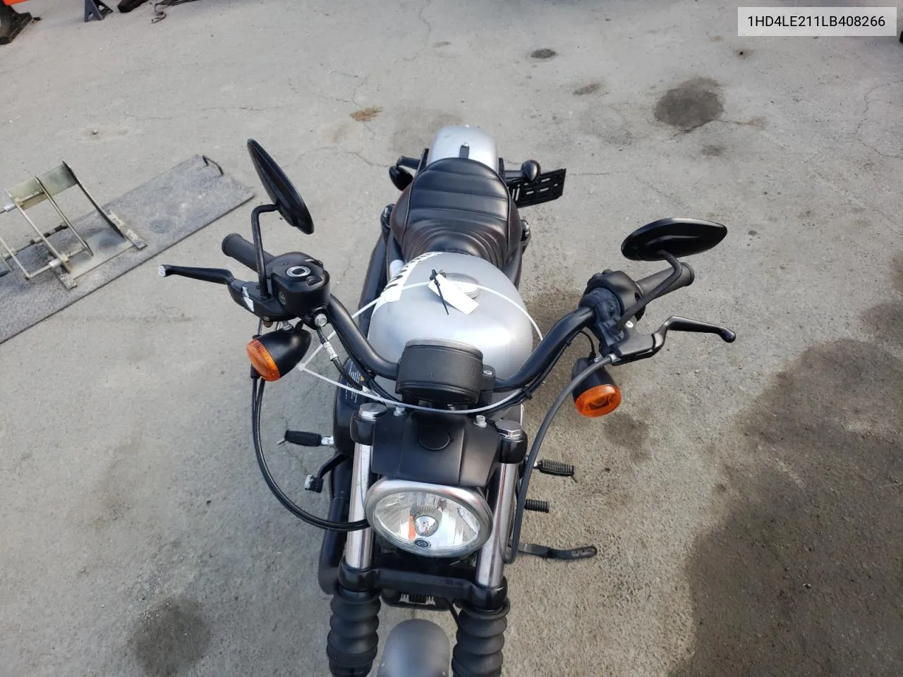 2020 Harley-Davidson Xl883 N VIN: 1HD4LE211LB408266 Lot: 59891834