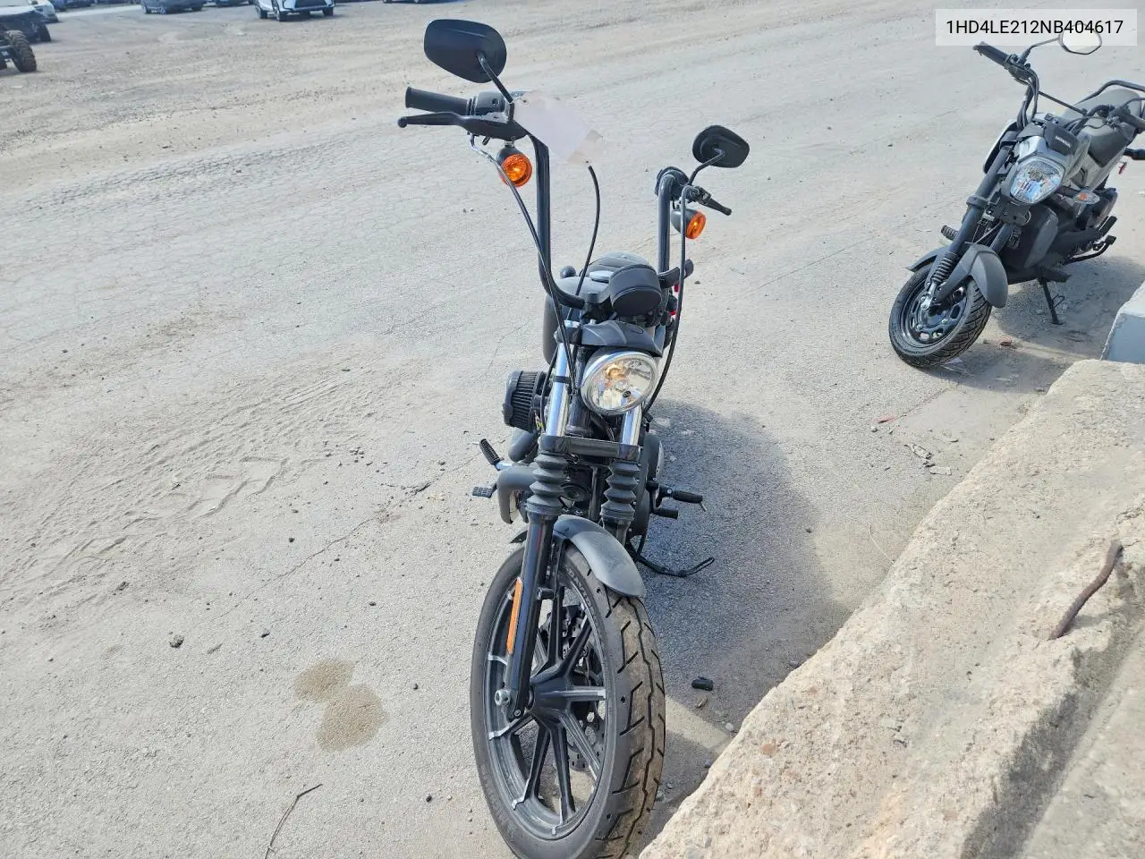 2022 Harley-Davidson Xl883 N VIN: 1HD4LE212NB404617 Lot: 61505206