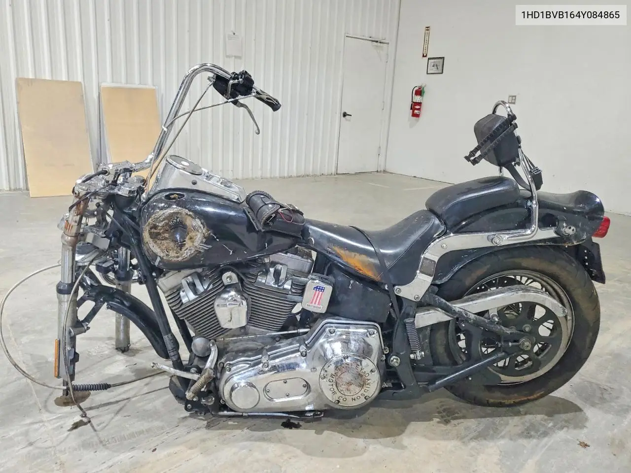 2004 Harley-Davidson Fxsti VIN: 1HD1BVB164Y084865 Lot: 60187286