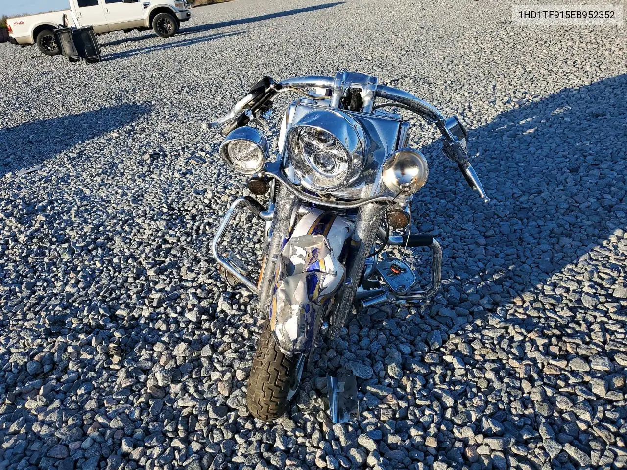 2014 Harley-Davidson Flhtnse Cvo Softail Deluxe VIN: 1HD1TF915EB952352 Lot: 75702015