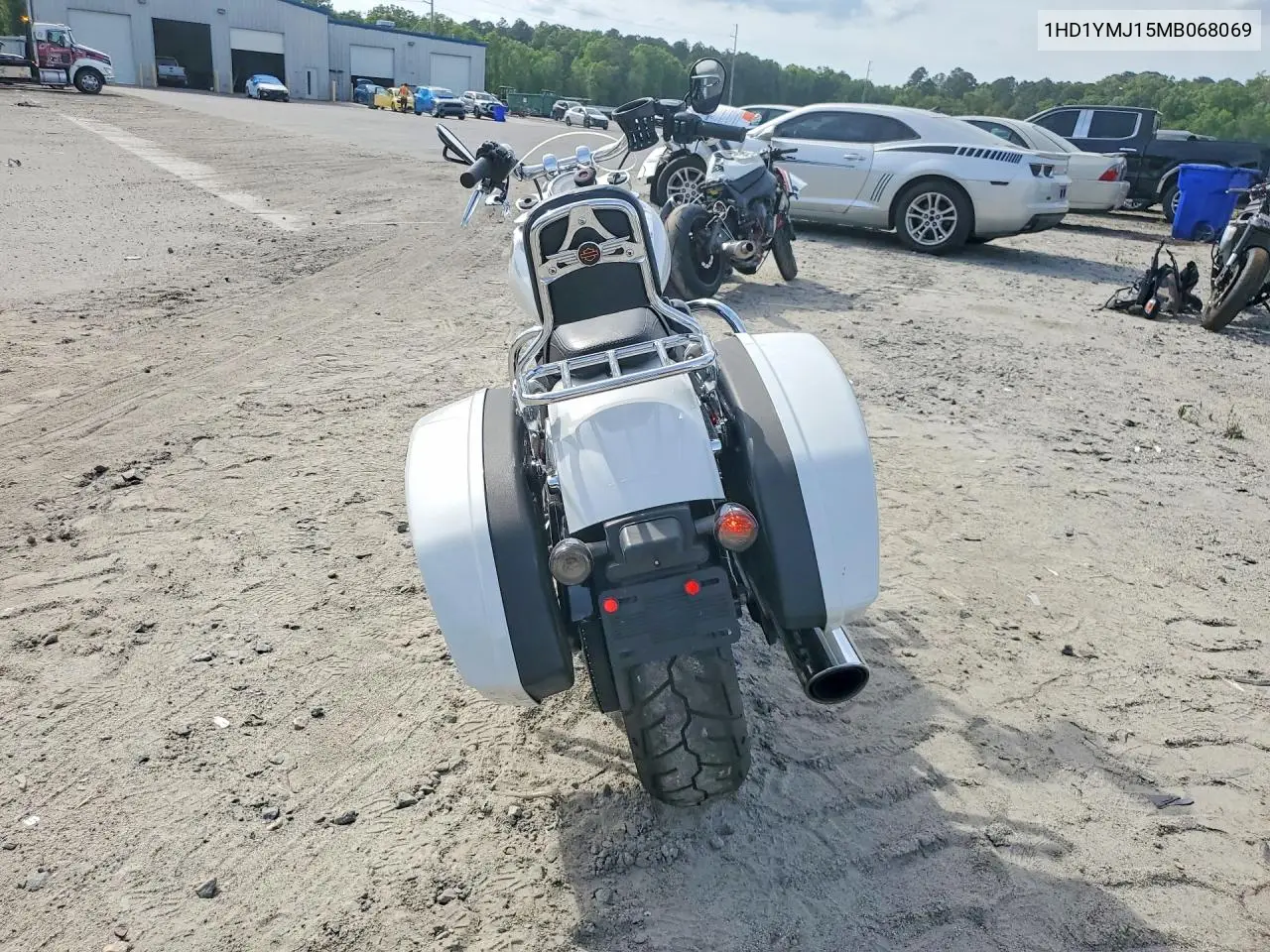 2021 Harley Davidson Flsb VIN: 1HD1YMJ15MB068069 Lot: 49820096