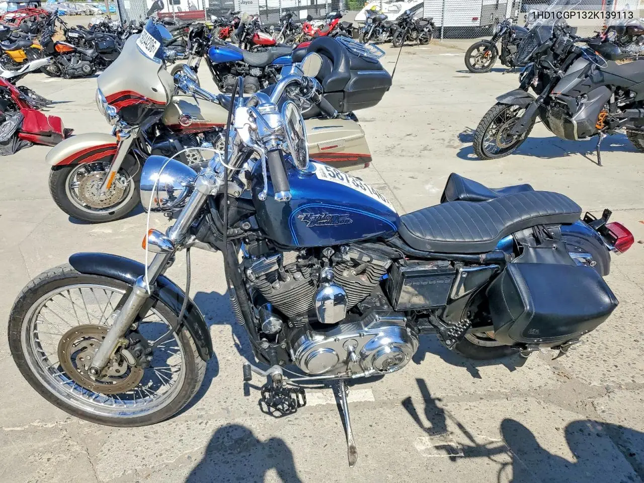 2002 Harley-Davidson Xl1200 C VIN: 1HD1CGP132K139113 Lot: 58733146