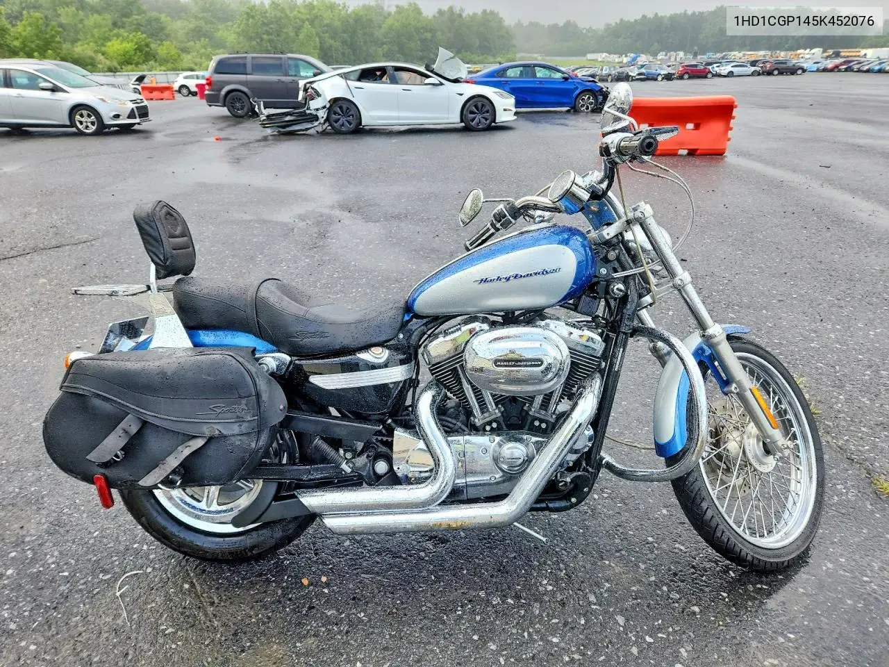 2005 Harley-Davidson Xl1200 C VIN: 1HD1CGP145K452076 Lot: 60470526