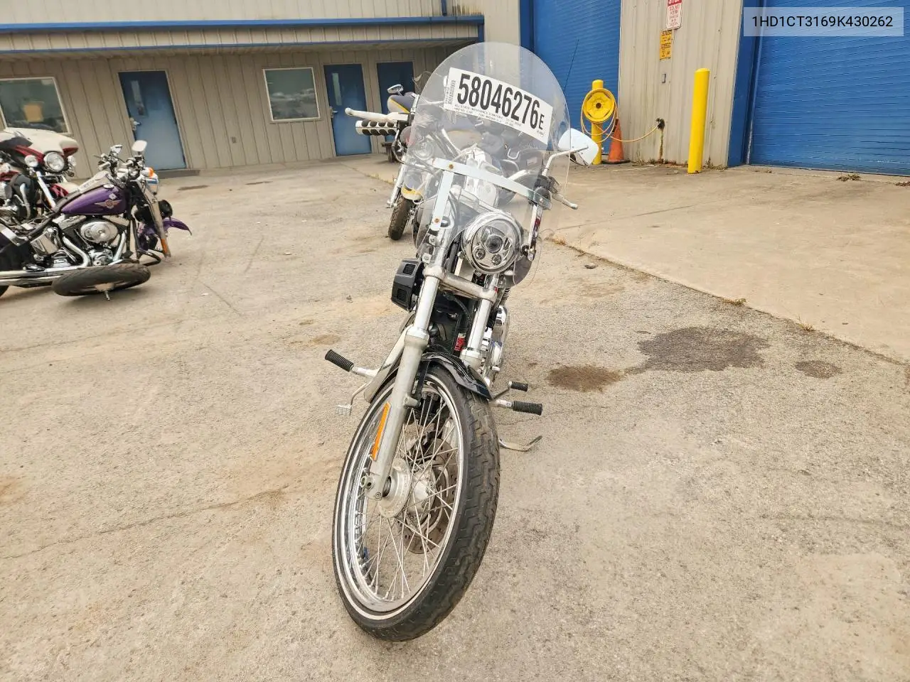 2009 Harley-Davidson Xl1200 C VIN: 1HD1CT3169K430262 Lot: 58046276