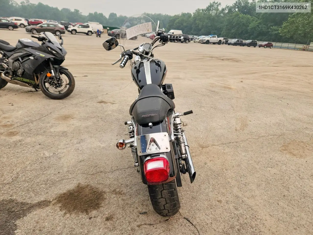 2009 Harley-Davidson Xl1200 C VIN: 1HD1CT3169K430262 Lot: 58046276