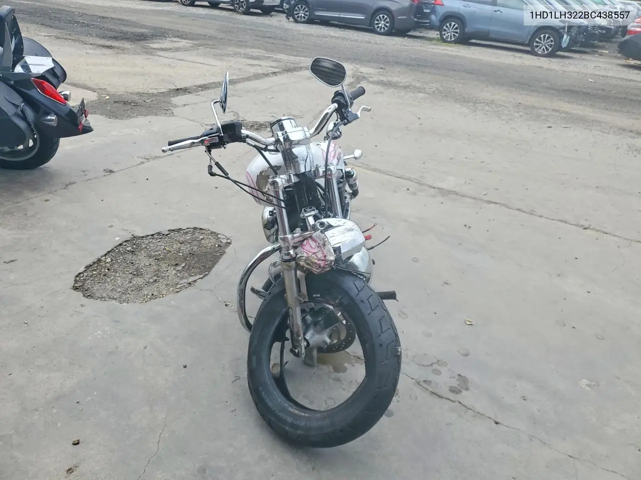 2011 Harley-Davidson Xlh1200 Cp VIN: 1HD1LH322BC438557 Lot: 59821406