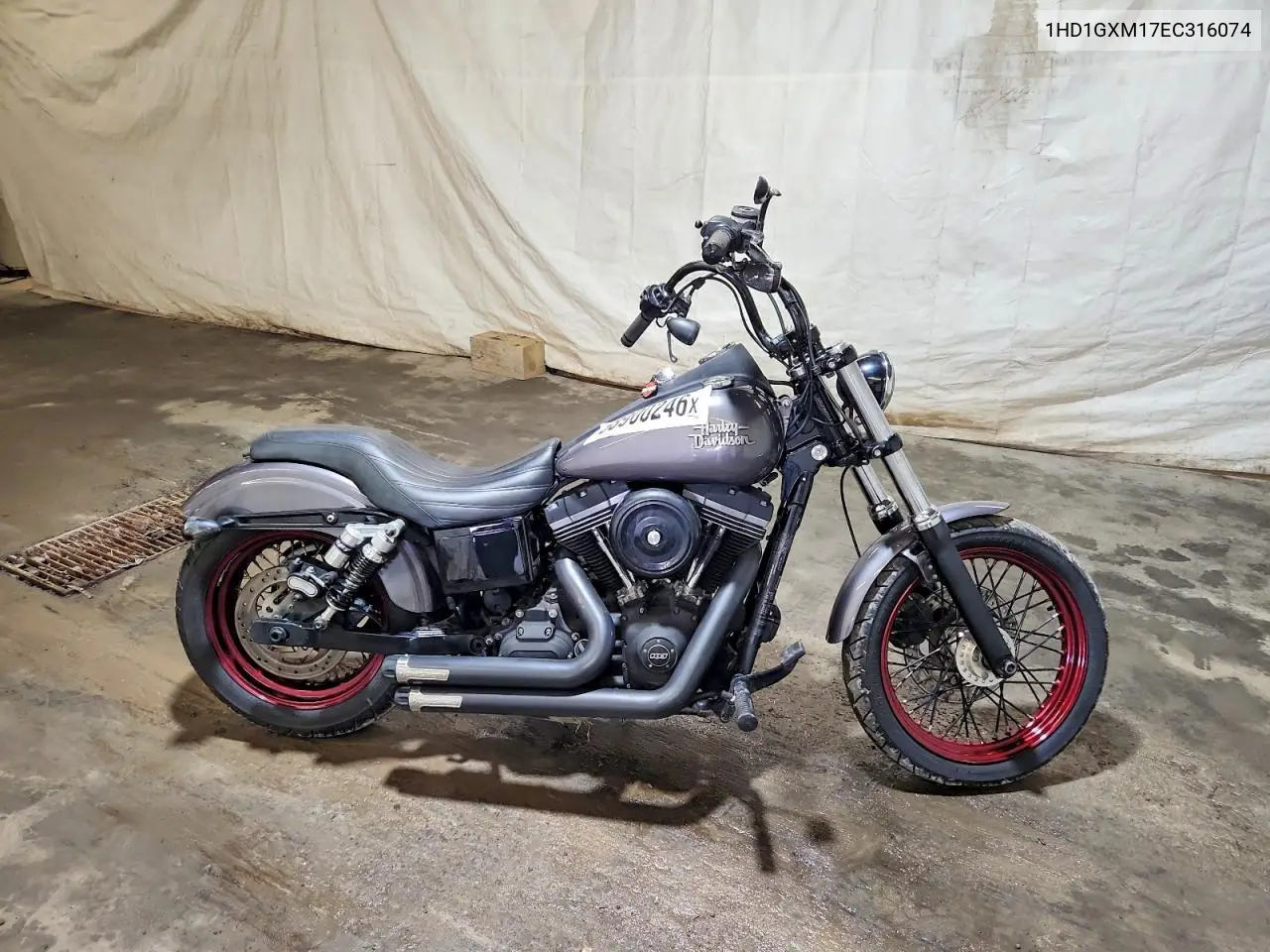 2014 Harley-Davidson Fxdb Dyna Street Bob VIN: 1HD1GXM17EC316074 Lot: 58900246