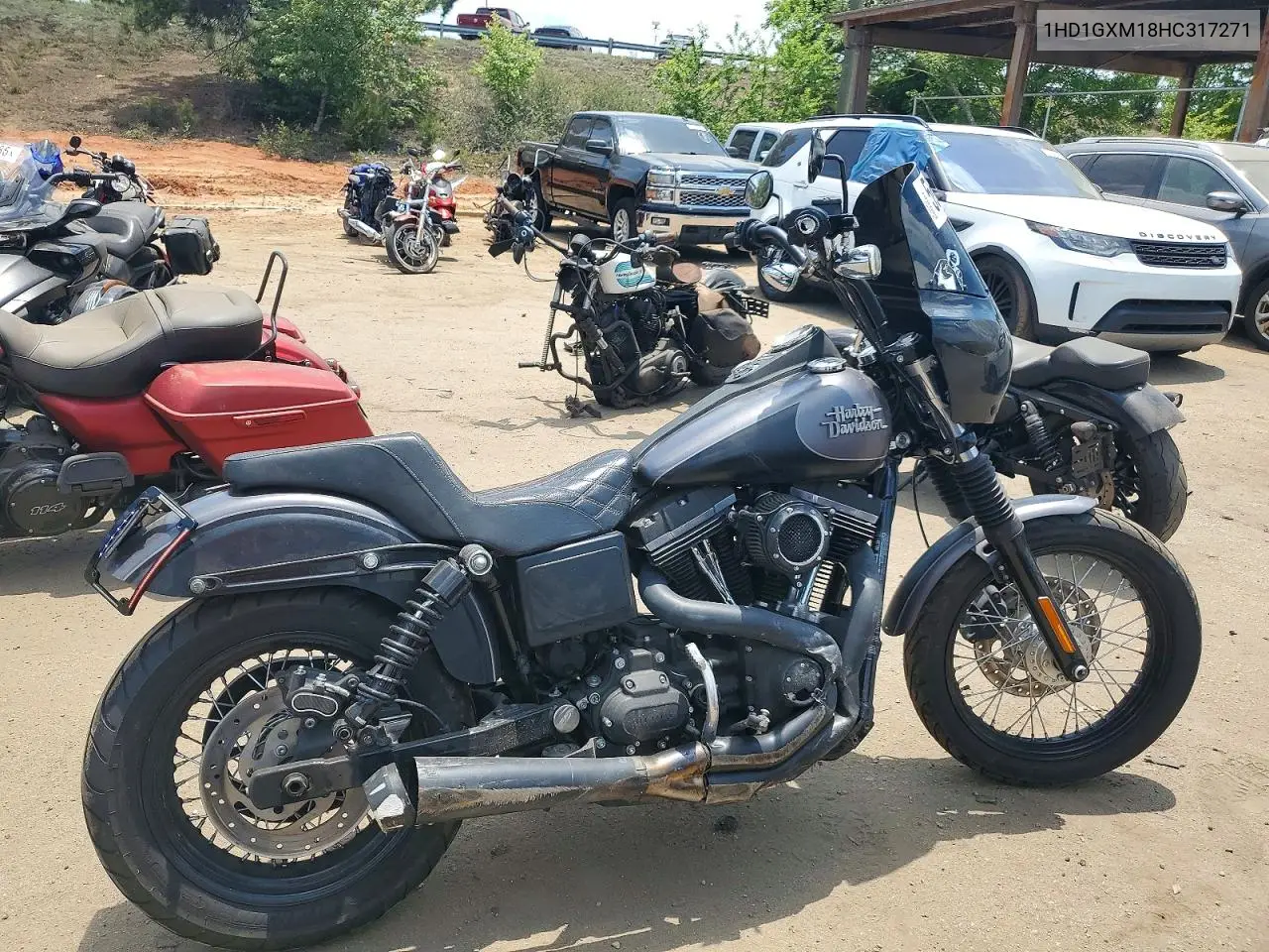 2017 Harley-Davidson Fxdb Dyna Street Bob VIN: 1HD1GXM18HC317271 Lot: 56900676