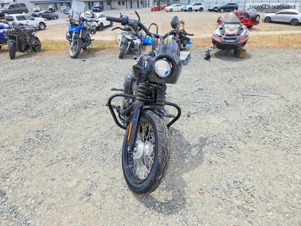 street bob