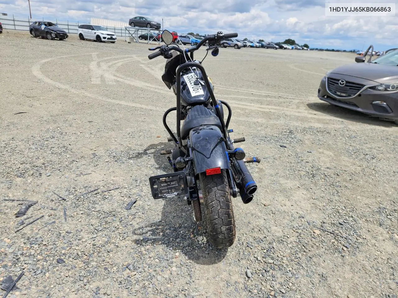 street bob