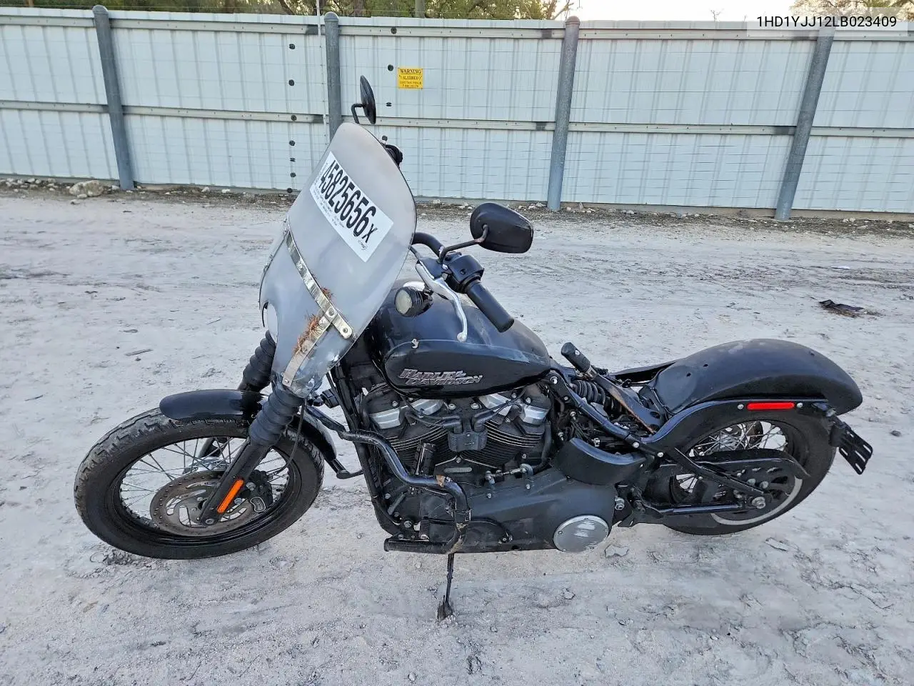 street bob