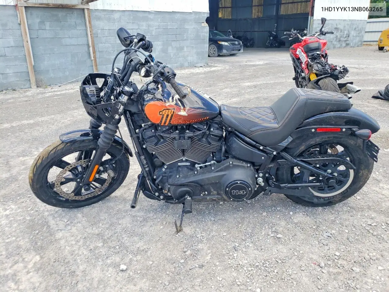 street bob