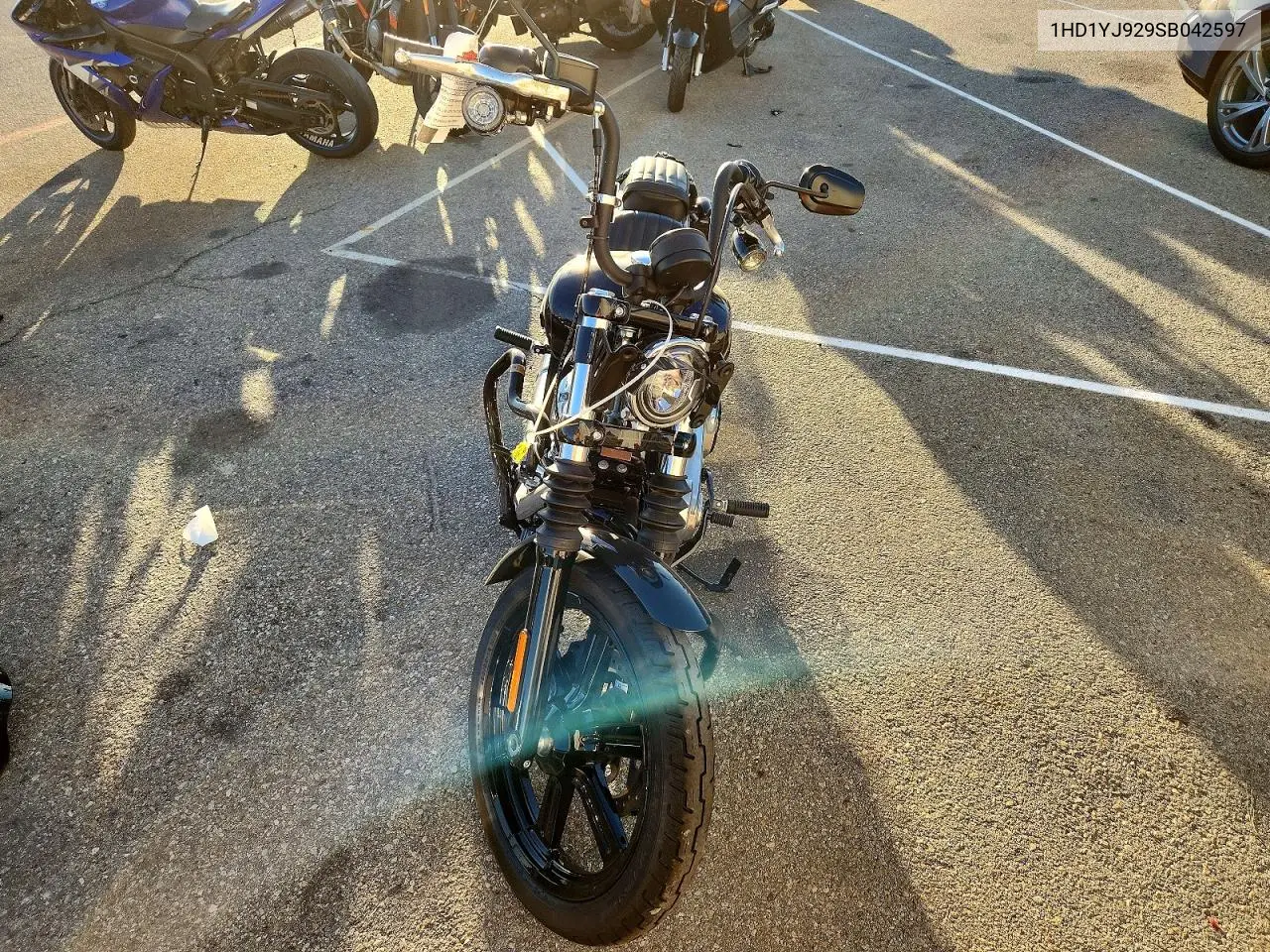 street bob