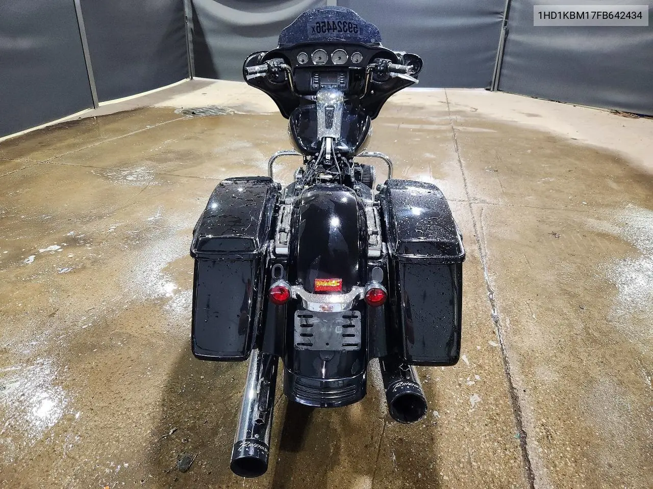 2015 Harley-Davidson Flhx Street Glide VIN: 1HD1KBM17FB642434 Lot: 59324456