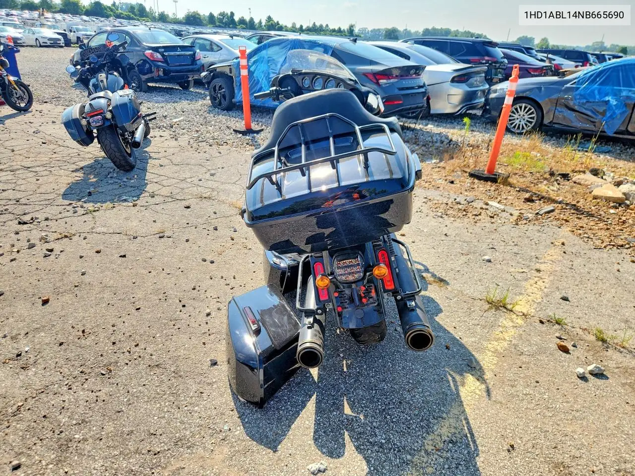 2022 Harley-Davidson Flhxst VIN: 1HD1ABL14NB665690 Lot: 61178456