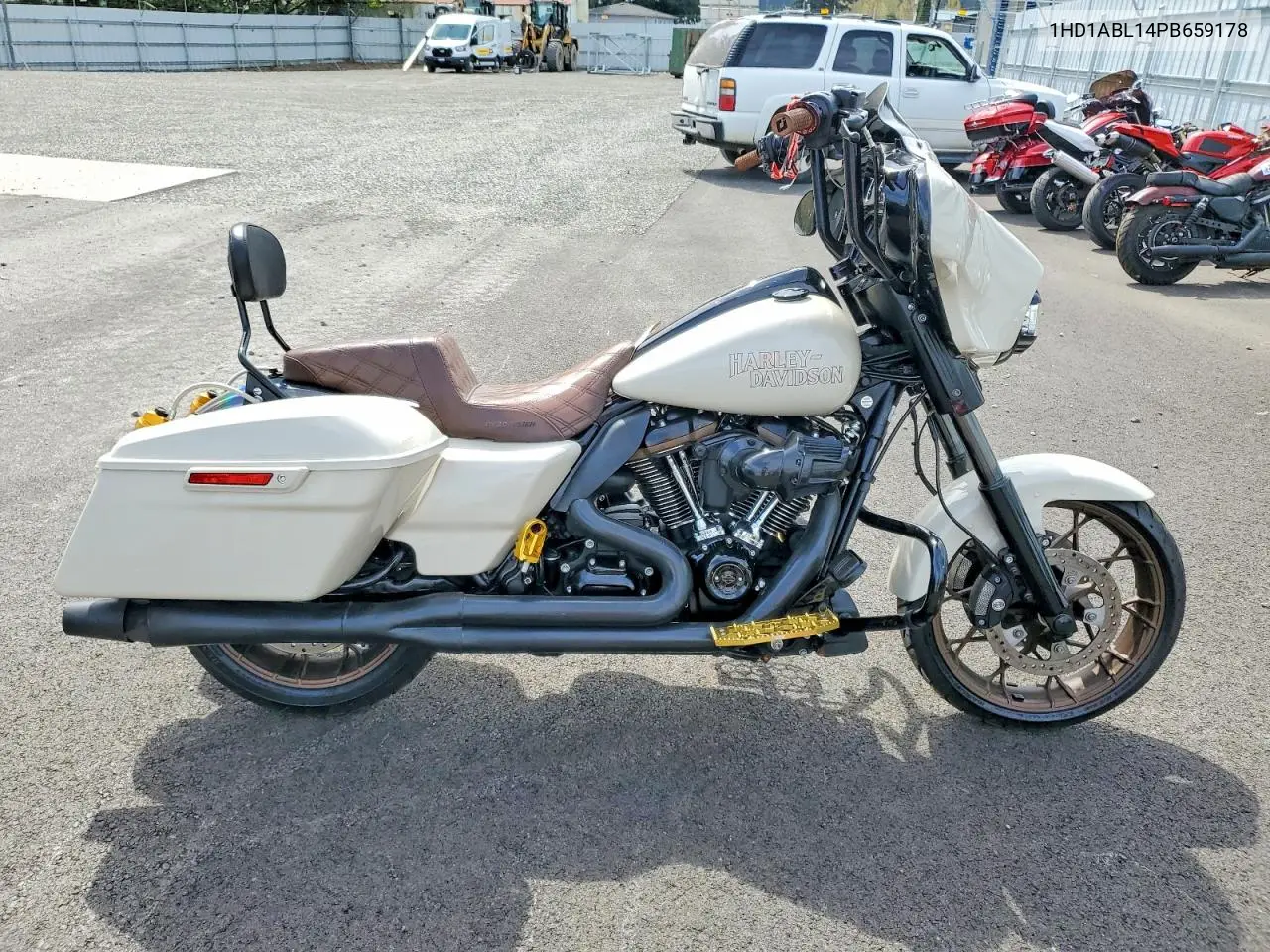 2023 Harley Davidson Flhxst VIN: 1HD1ABL14PB659178 Lot: 51640936