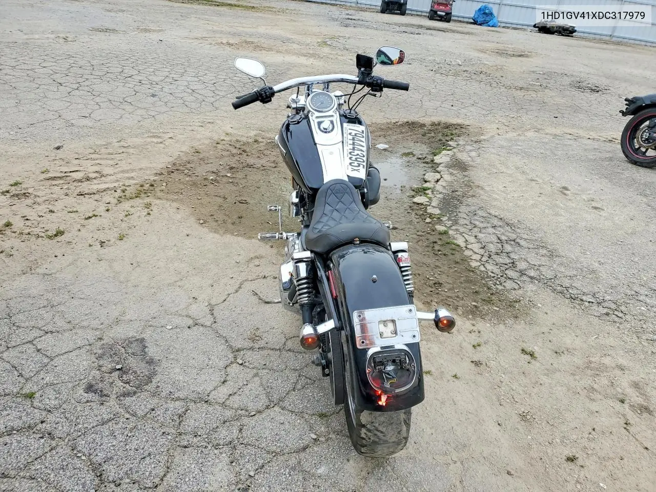 2013 Harley-Davidson Fxdc Dyna Super Glide VIN: 1HD1GV41XDC317979 Lot: 79444395