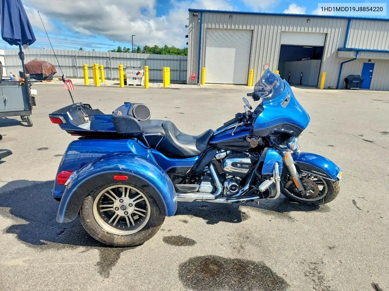 2018 Harley-Davidson Tri Glide Ultra VIN: 1HD1MDD19JB854220 Lot: 57404696