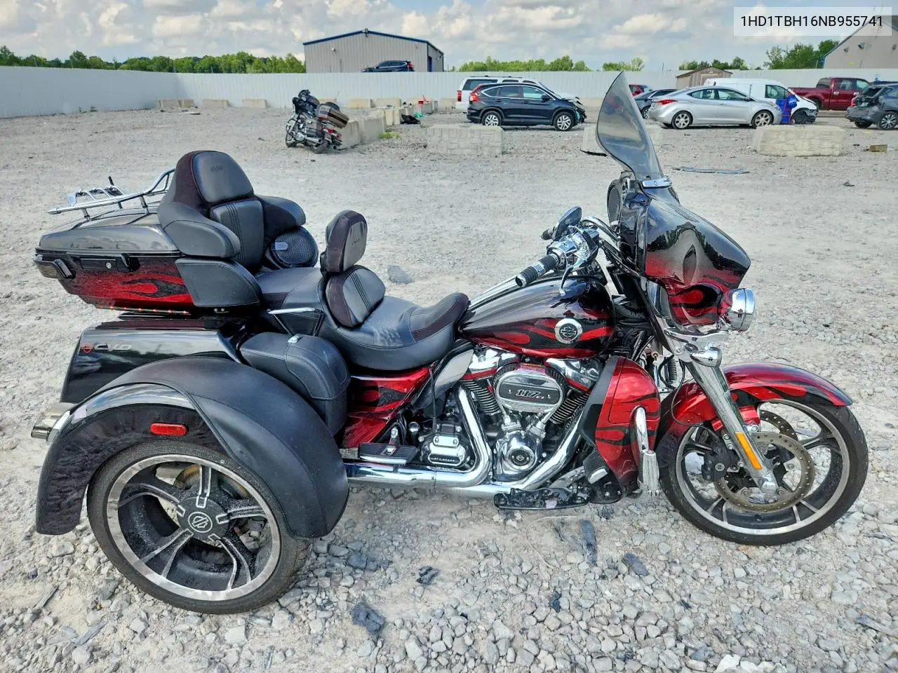 2022 Harley-Davidson Flhtcutgse VIN: 1HD1TBH16NB955741 Lot: 61372746