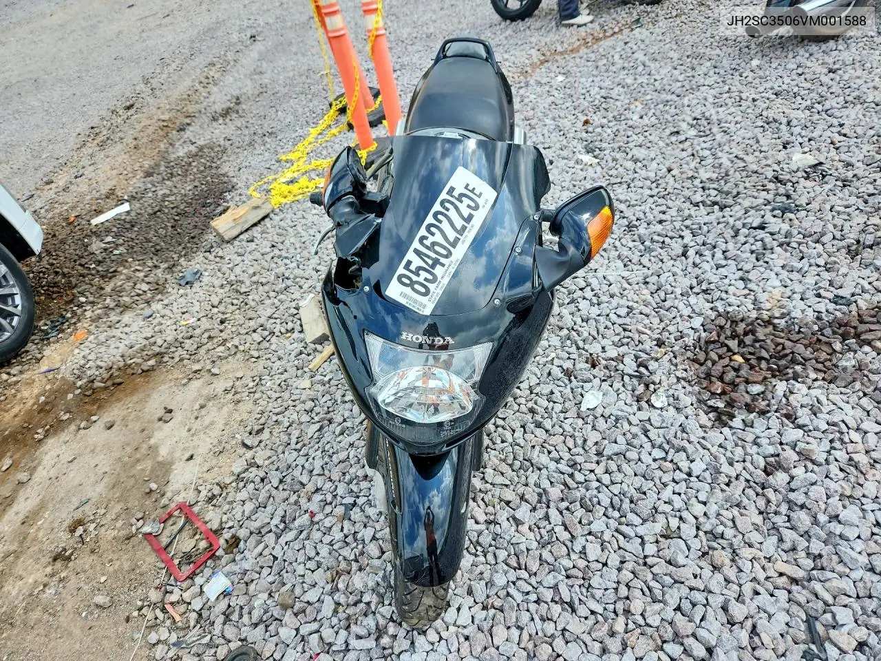 1997 Honda Cbr1100 Xx VIN: JH2SC3506VM001588 Lot: 85462225