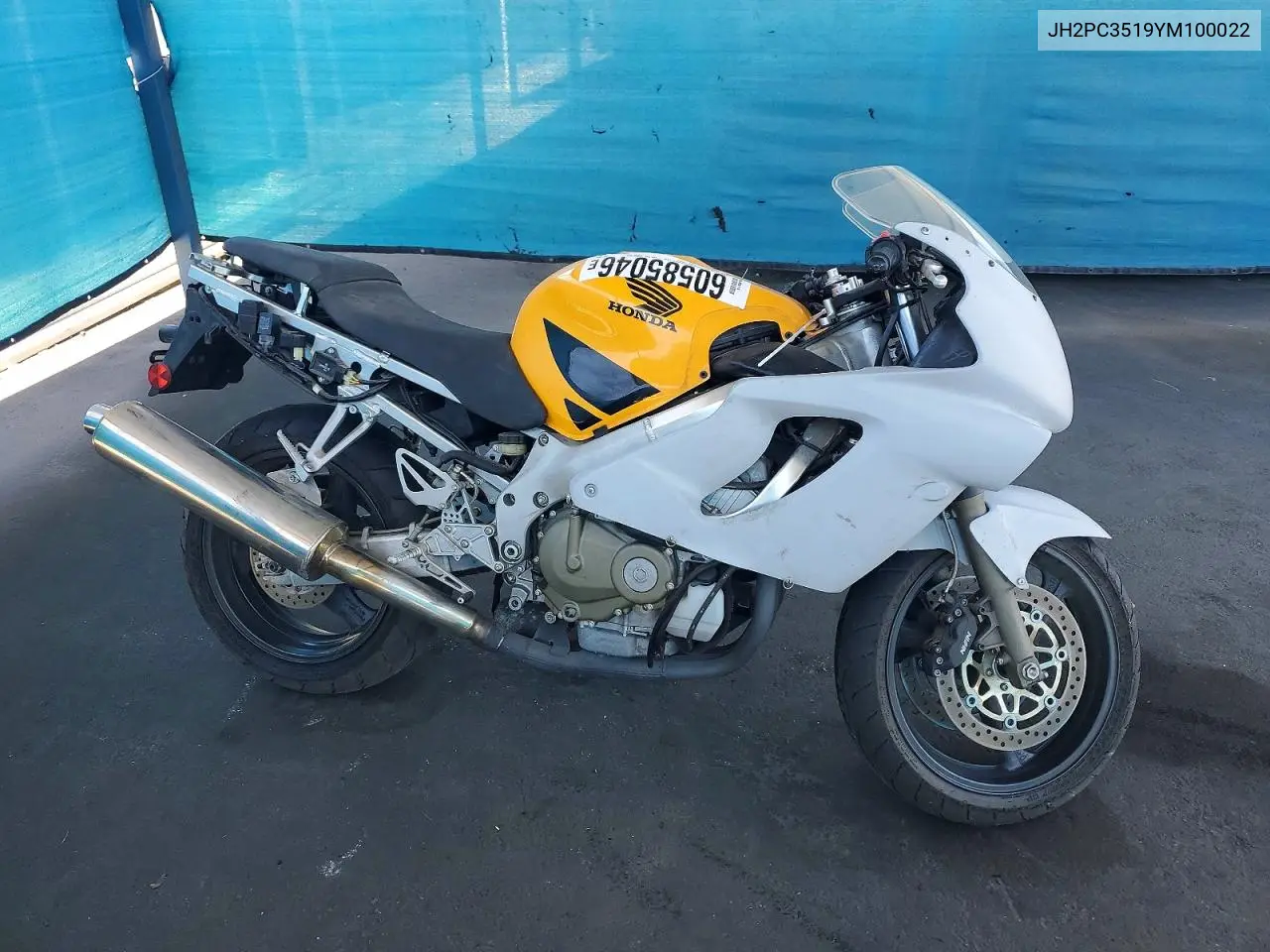 2000 Honda Cbr600 F4 VIN: JH2PC3519YM100022 Lot: 60585046