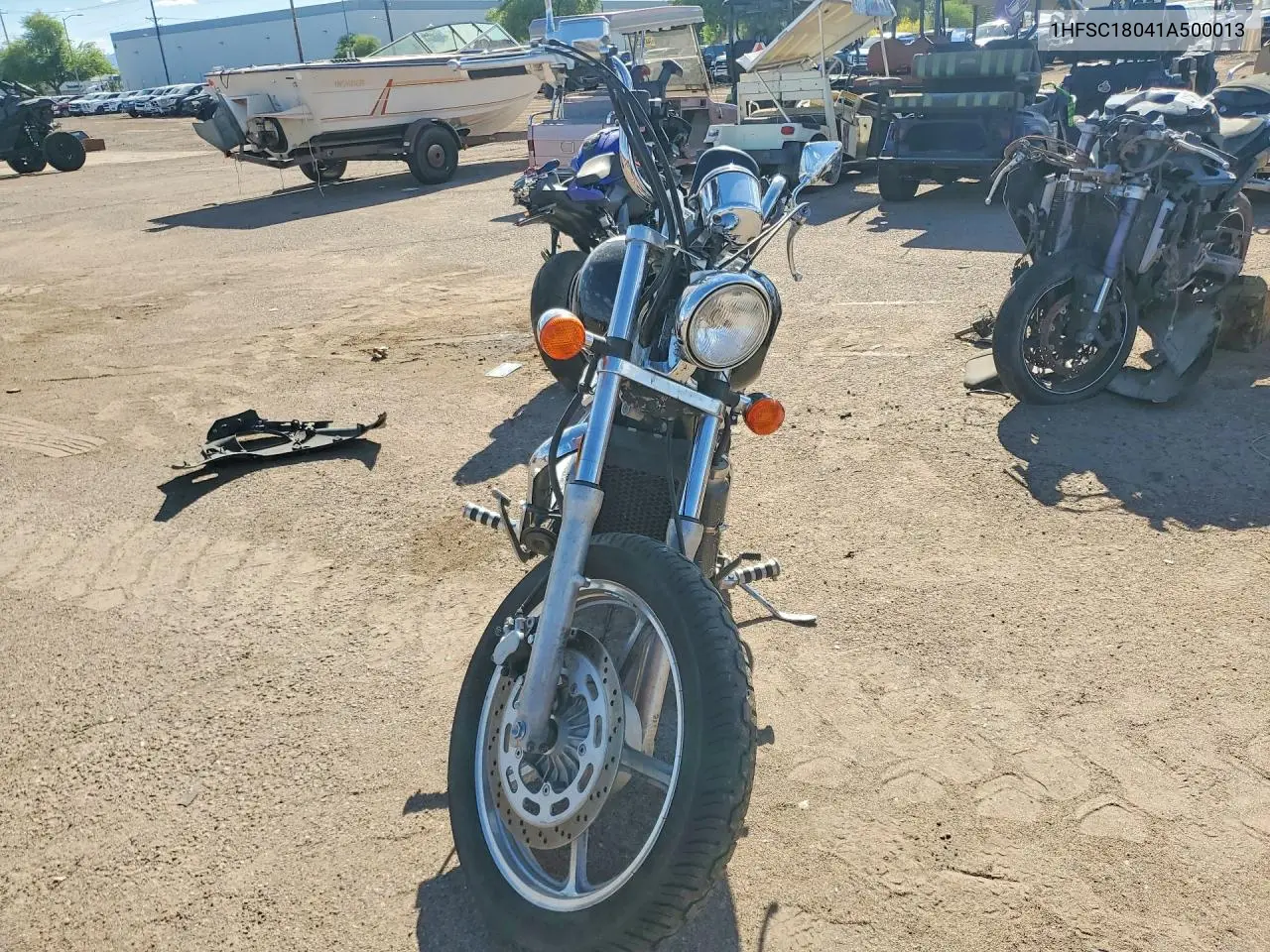 2001 Honda Vt1100 C VIN: 1HFSC18041A500013 Lot: 48258566