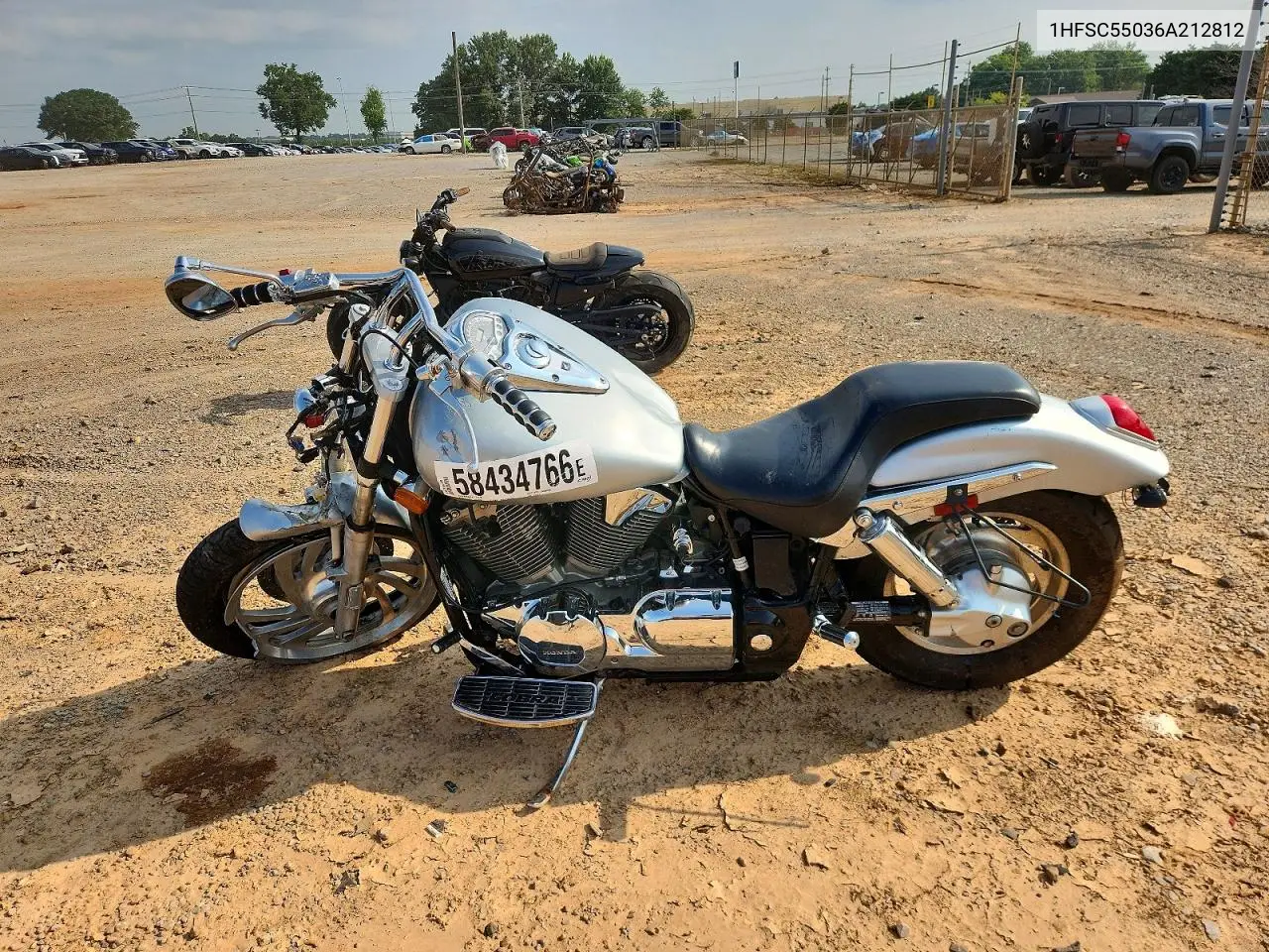 2006 Honda Vtx1300 C VIN: 1HFSC55036A212812 Lot: 58434766