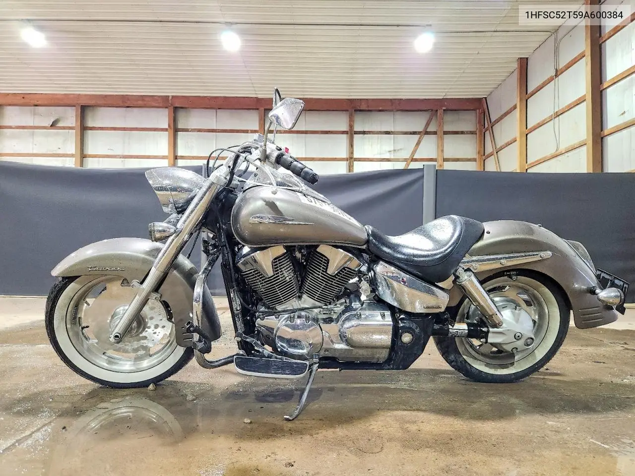 2009 Honda Vtx1300 T VIN: 1HFSC52T59A600384 Lot: 57570076