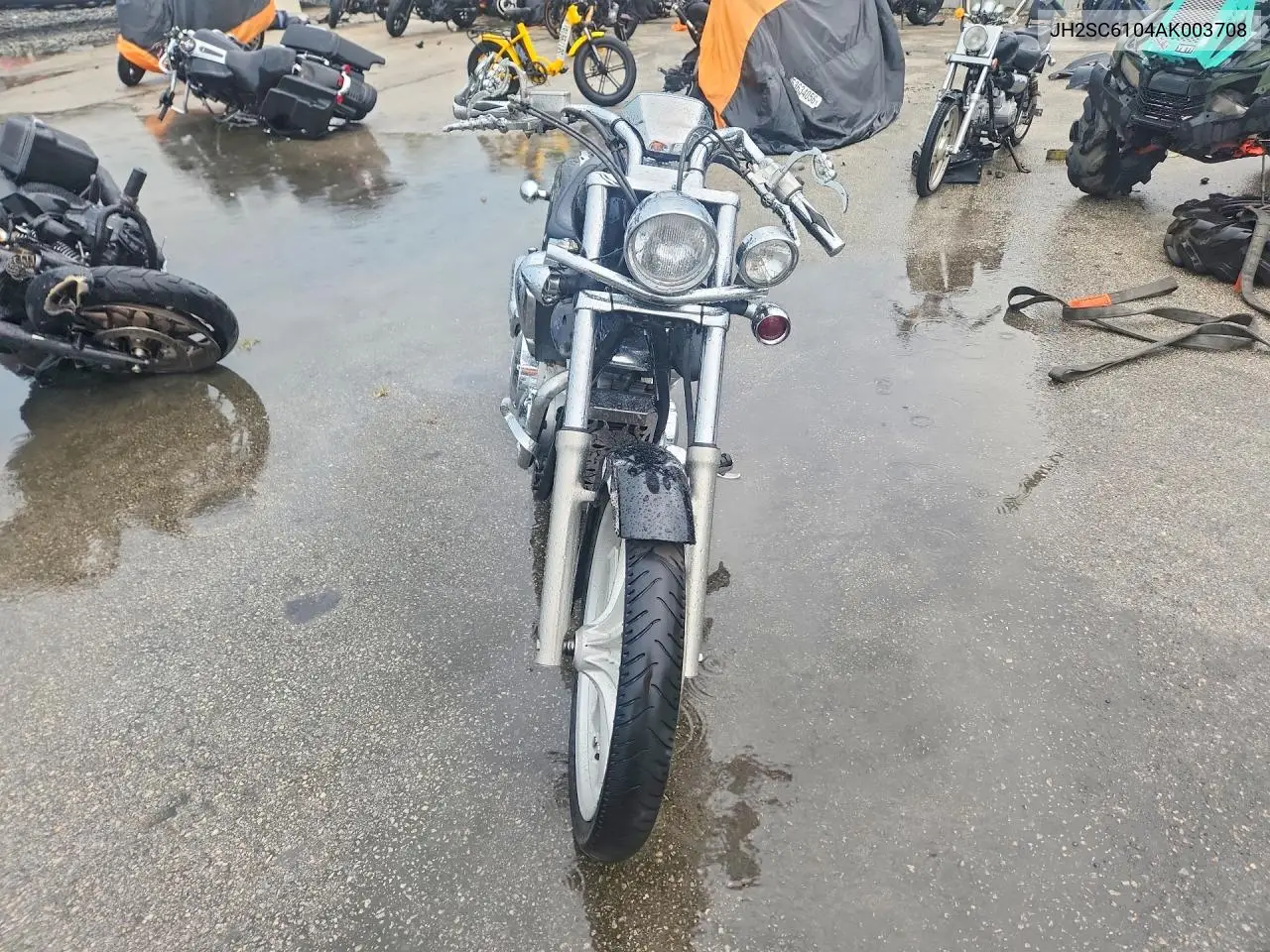 2010 Honda Vt1300 Cx VIN: JH2SC6104AK003708 Lot: 59113246