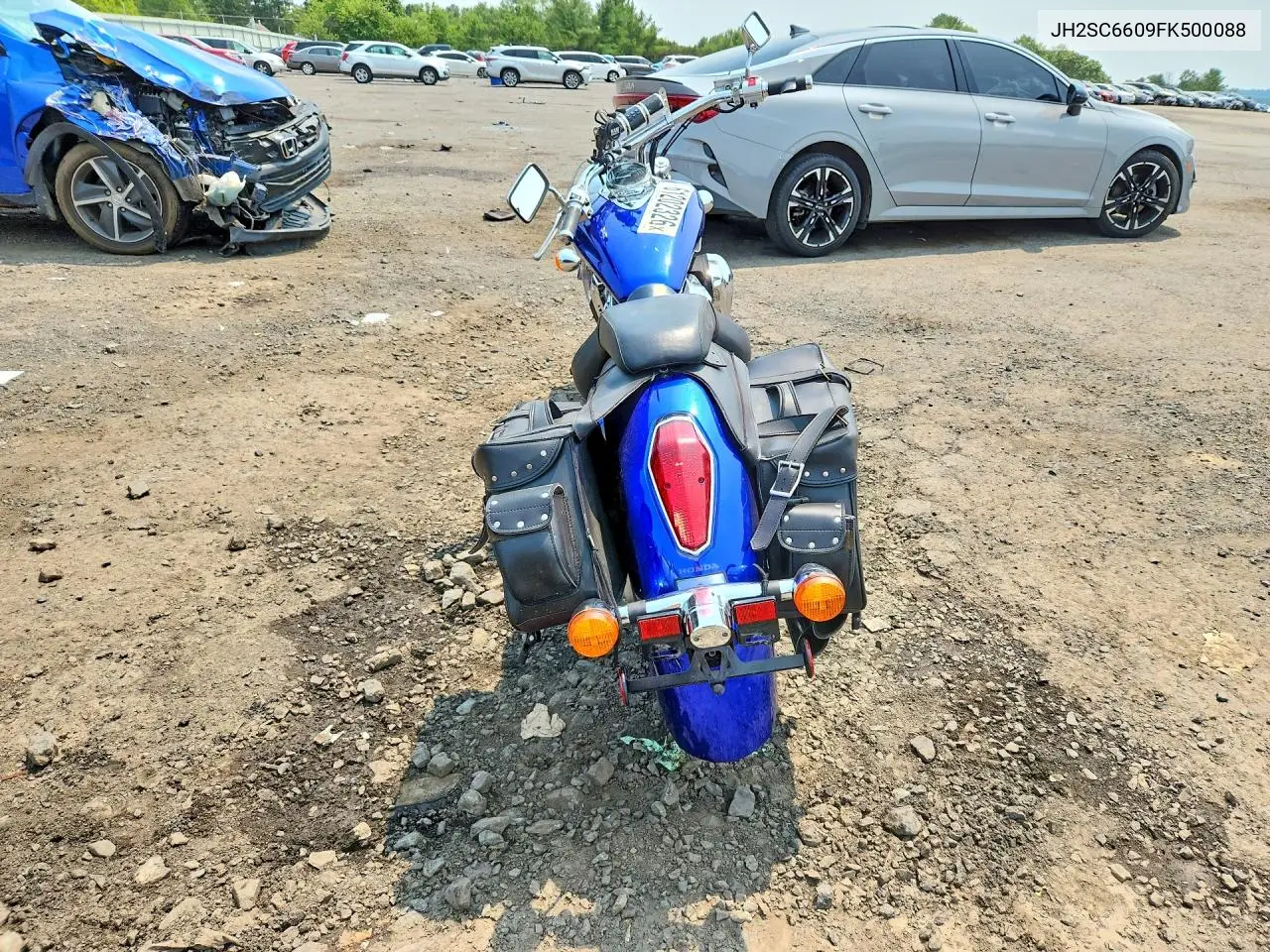 2015 Honda Vt1300 Cr VIN: JH2SC6609FK500088 Lot: 61202326