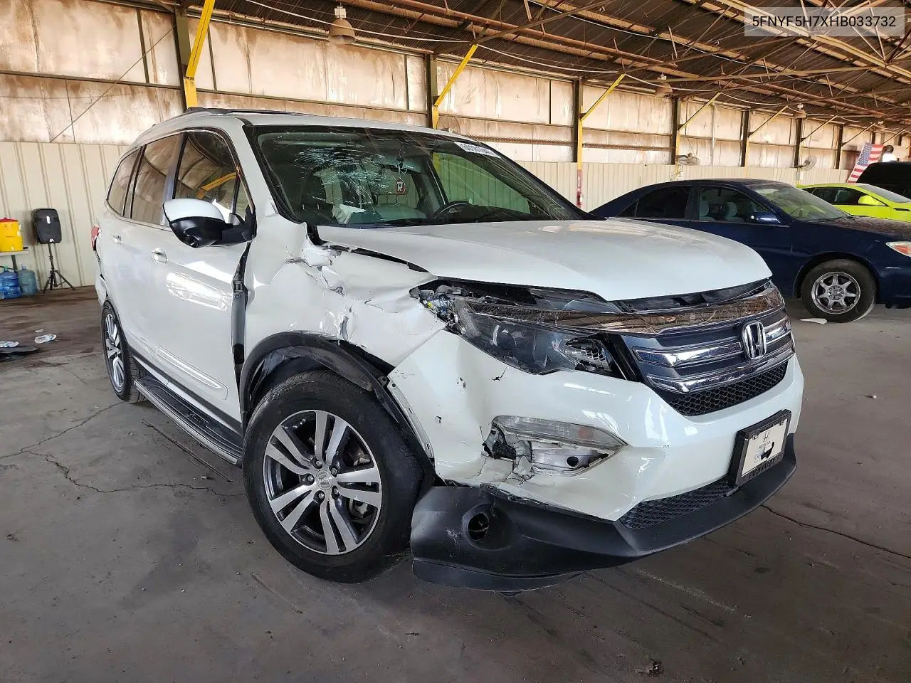 2017 Honda Pilot Exln VIN: 5FNYF5H7XHB033732 Lot: 60181646