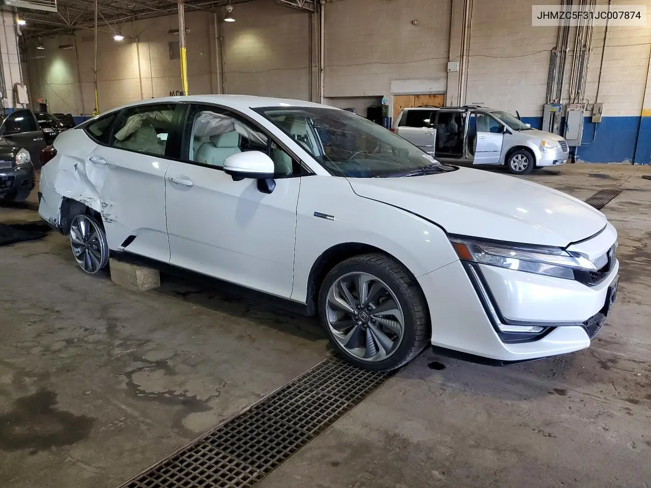 2018 Honda Clarity Touring VIN: JHMZC5F31JC007874 Lot: 49635846
