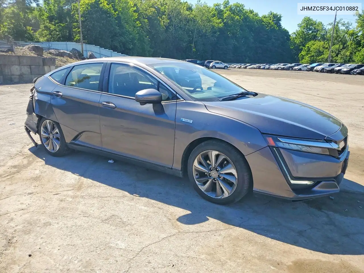 2018 Honda Clarity Touring VIN: JHMZC5F34JC010882 Lot: 56052336