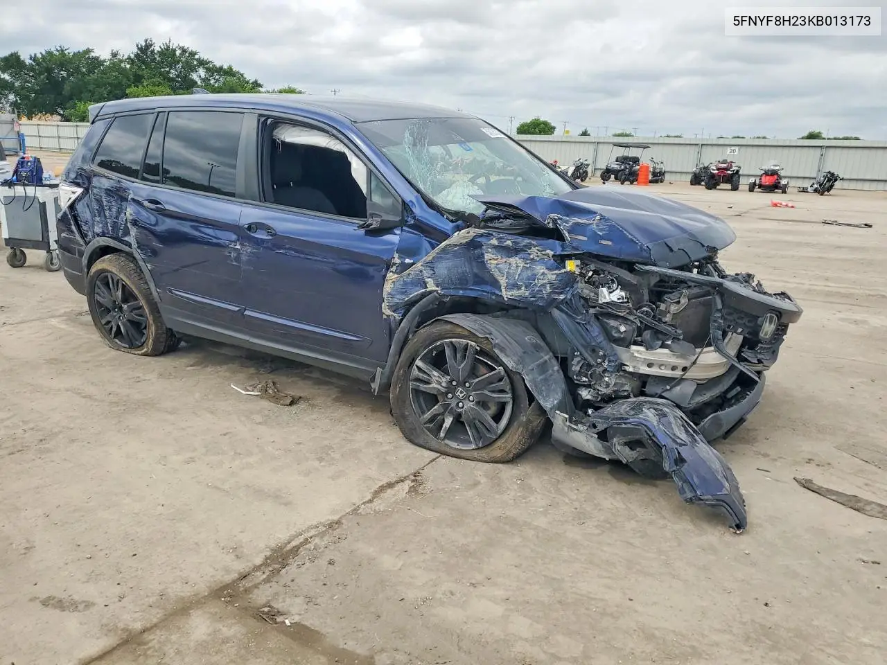 2019 Honda Passport VIN: 5FNYF8H23KB013173 Lot: 53128036