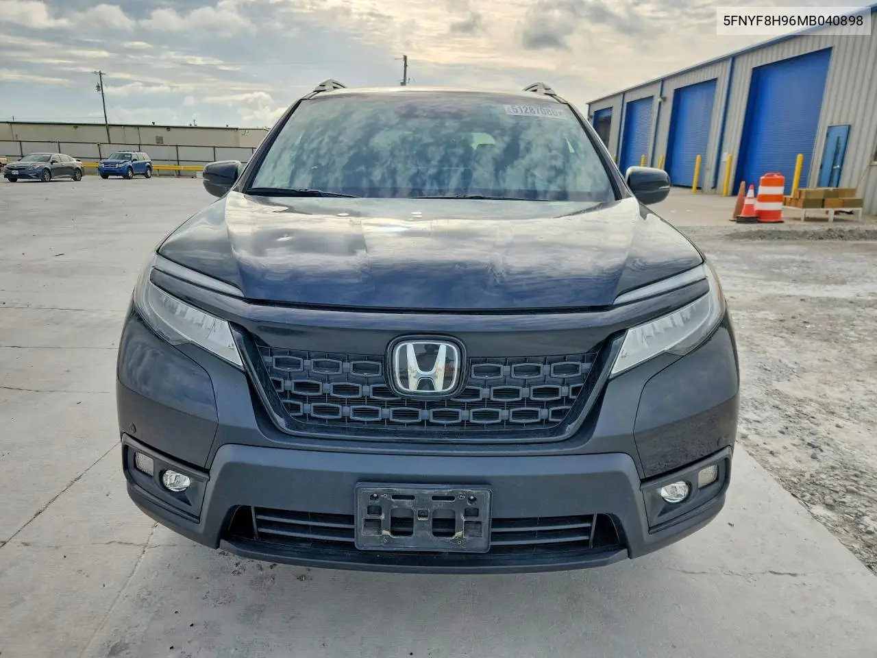 2021 Honda Passport Touring VIN: 5FNYF8H96MB040898 Lot: 51287086