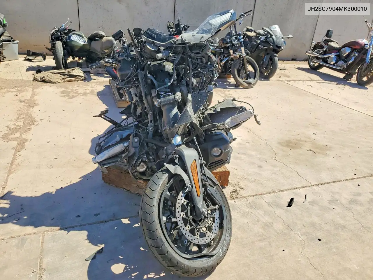 2021 Honda Gl1800 VIN: JH2SC7904MK300010 Lot: 57964776