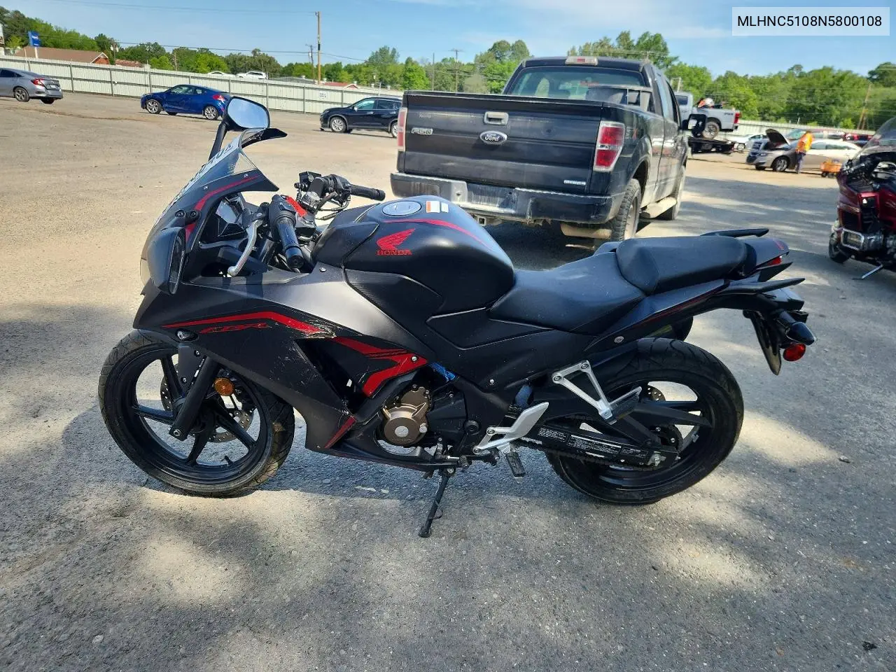 2022 Honda Cbr300 R VIN: MLHNC5108N5800108 Lot: 53933846