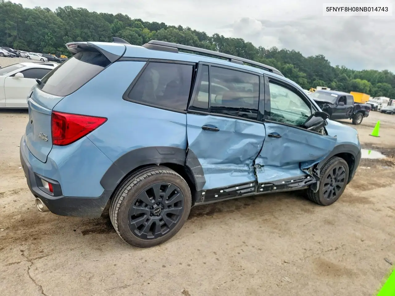 2022 Honda Passport Elite VIN: 5FNYF8H08NB014743 Lot: 56156016