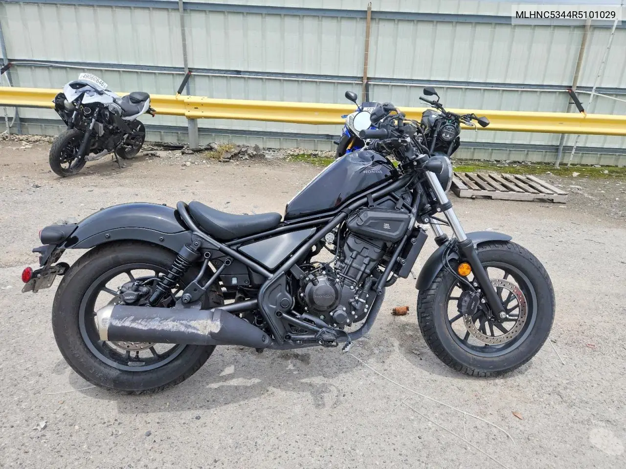 2024 Honda Cmx300 A VIN: MLHNC5344R5101029 Lot: 58194946